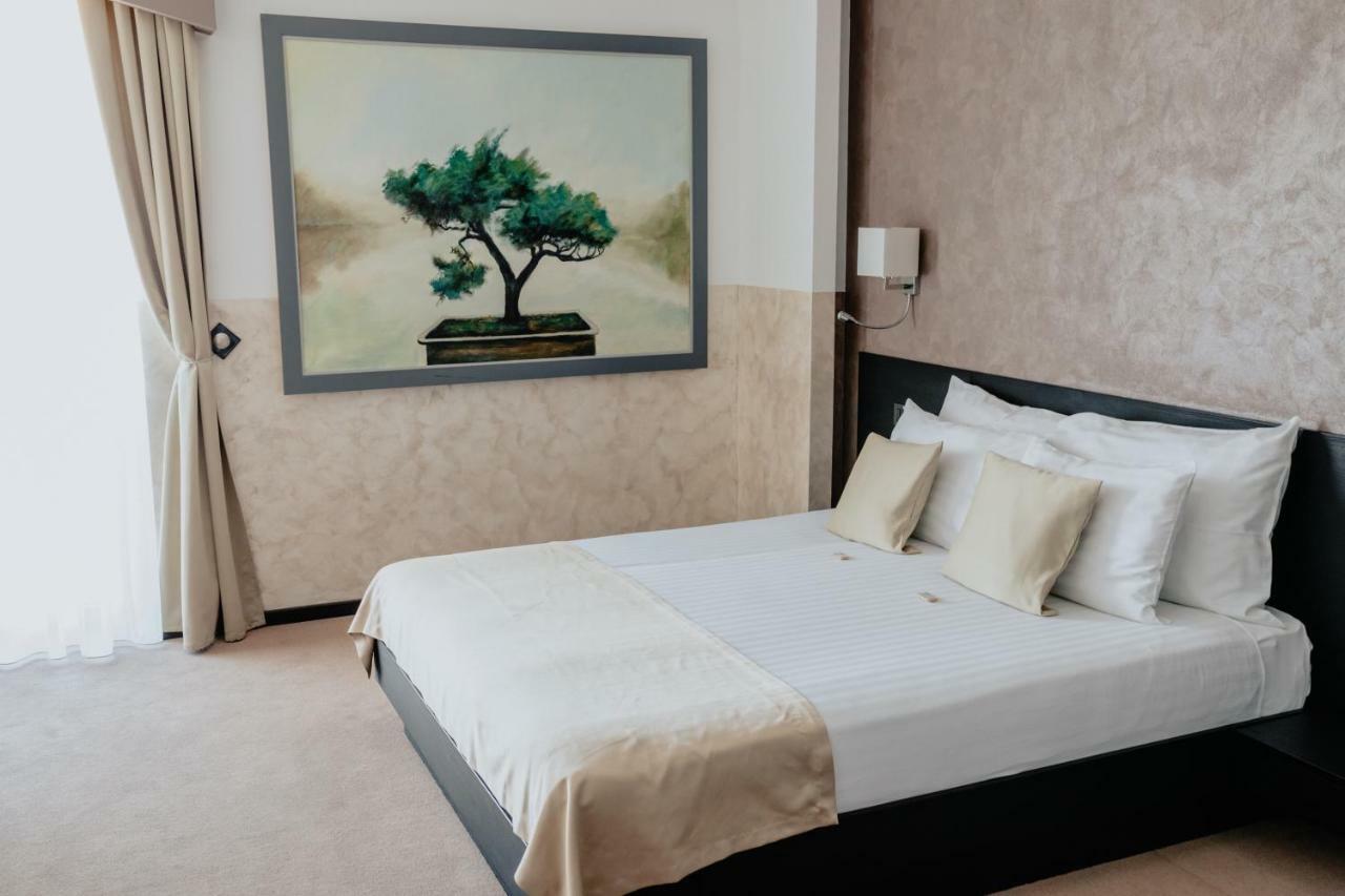 Garni Hotel Zen Free Parking Ni Kültér fotó